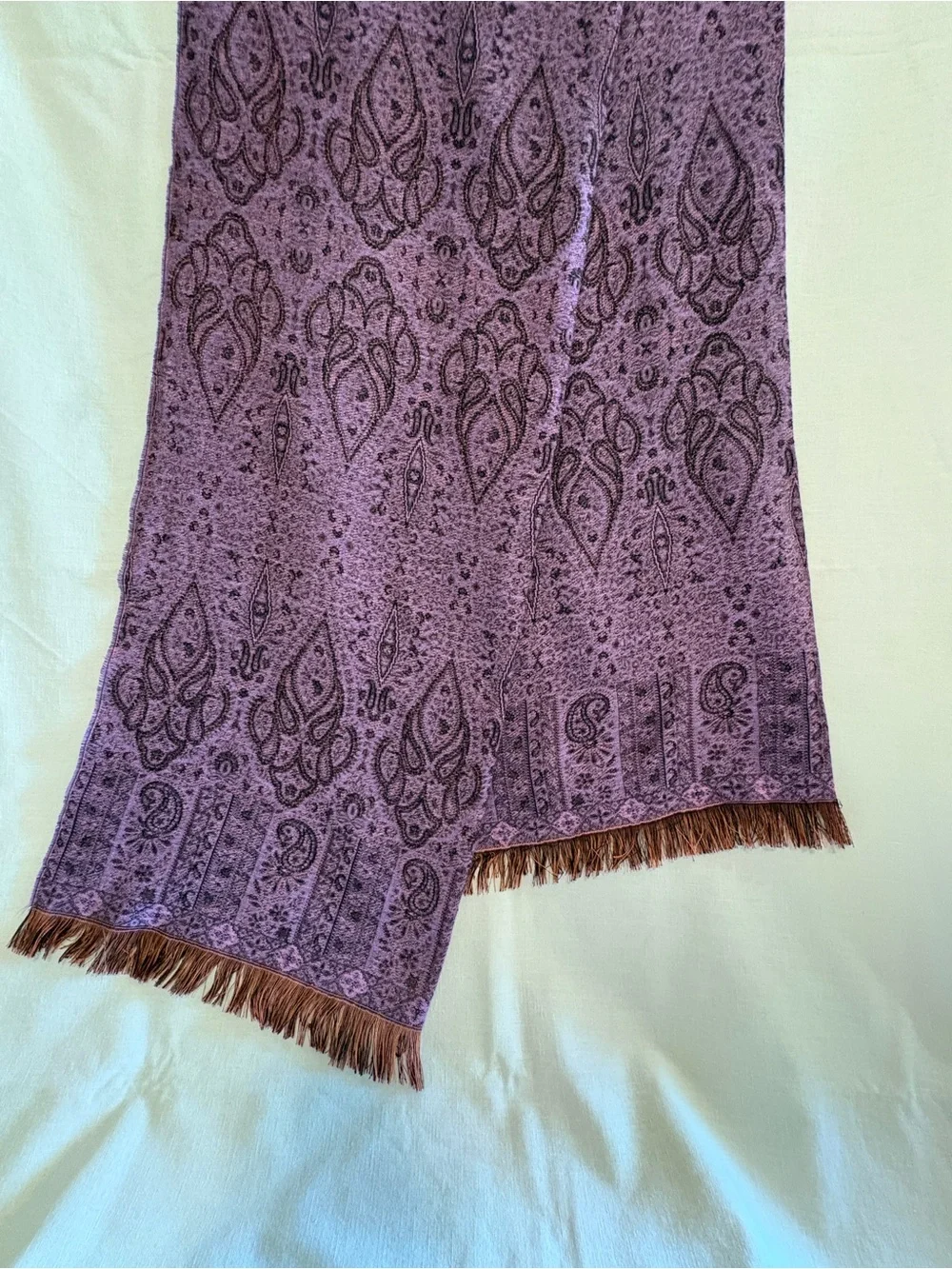 Women’s Cashmere Purple Paisley Scarf, Made in Italy
